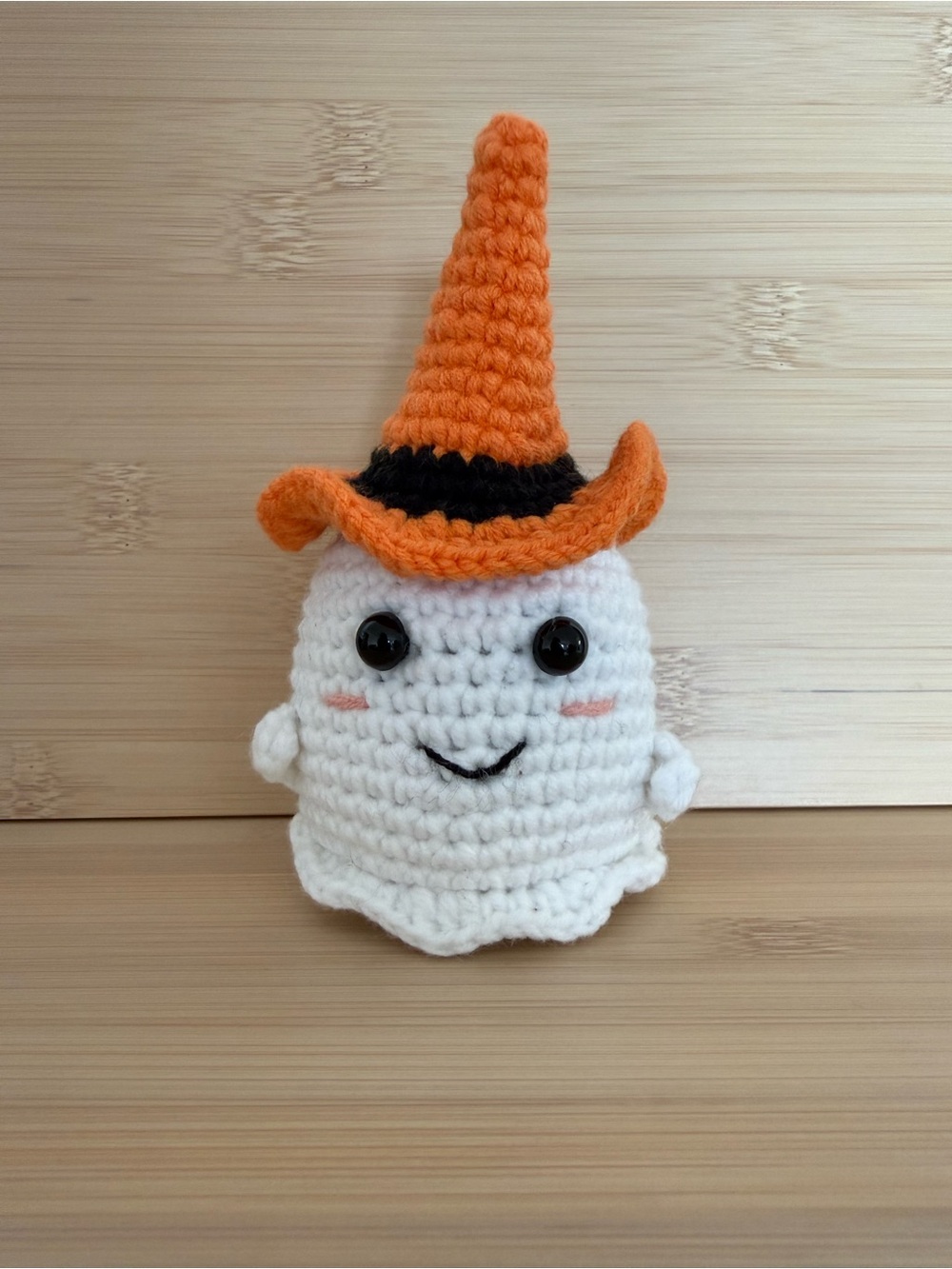 Ghost crochet amigurumi